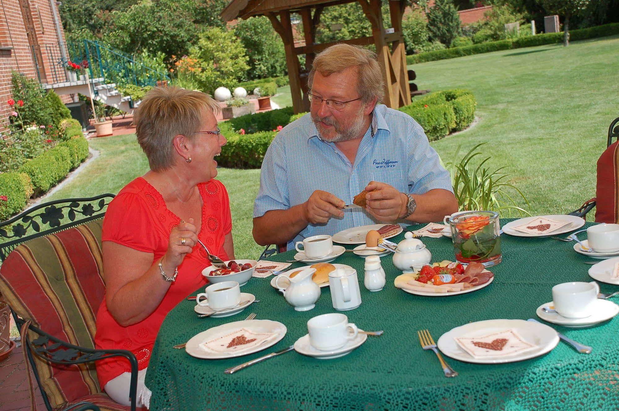 Landhotel Behre Lehrte Zewnętrze zdjęcie